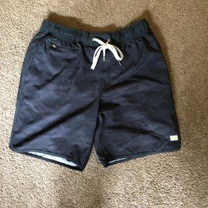 Vuori Men’s Banks Short Black Camo